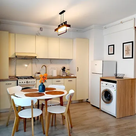 President 52 Apartment